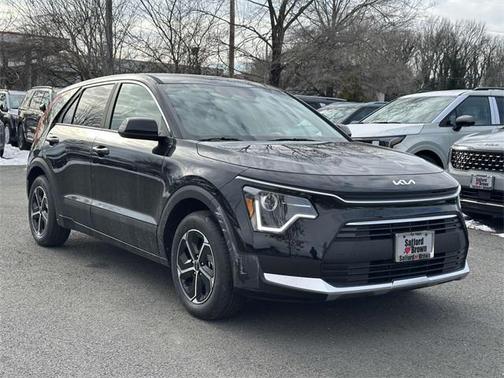 2025 Kia Niro LX