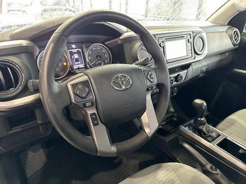 2017 Toyota Tacoma SR5