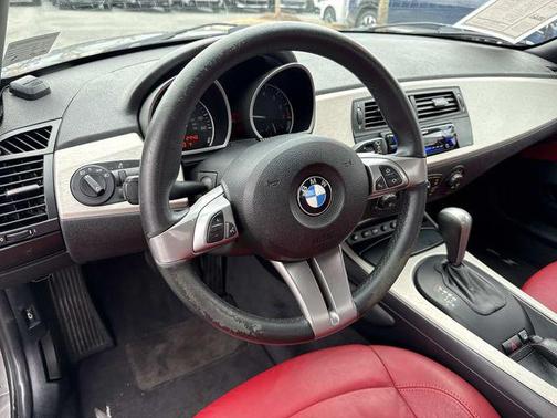 2005 BMW Z4 3.0i Roadster