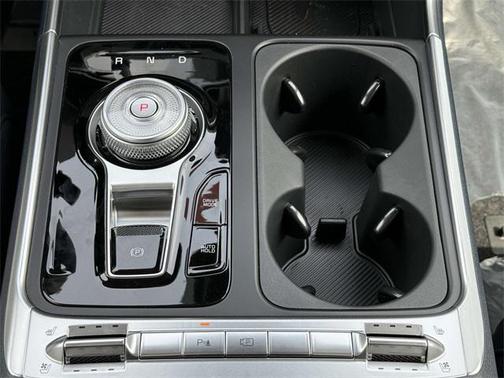2025 Kia Carnival Hybrid SX