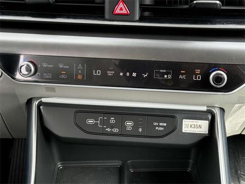 2025 Kia Carnival Hybrid SX