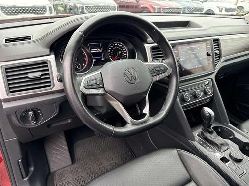 2021 Volkswagen Atlas 3.6L SE w/Technology