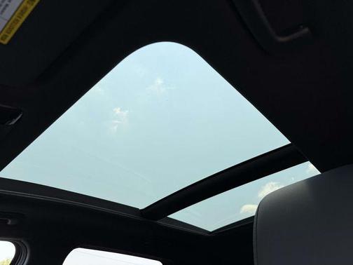 2025 Kia Sportage Plug-In Hybrid X-Line Prestige