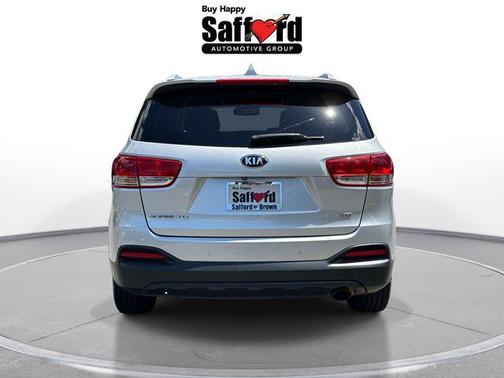 Sparkling Silver 2016 Kia Sorento LX