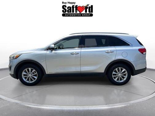 Sparkling Silver 2016 Kia Sorento LX