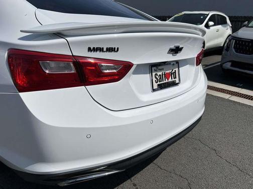 Summit White 2023 Chevrolet Malibu FWD RS