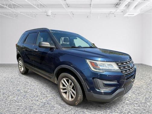 2016 Ford Explorer Base