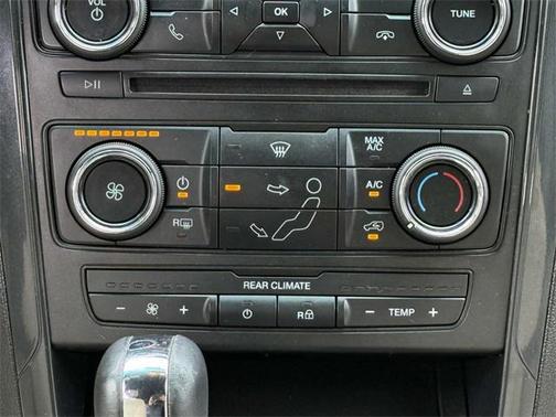 2016 Ford Explorer Base