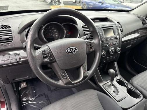 2013 Kia Sorento LX