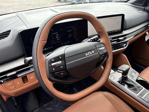 Wolf Gray 2026 Kia Sportage X-Line
