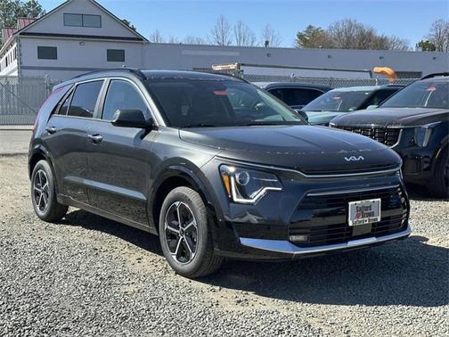 2025 Kia Niro SX