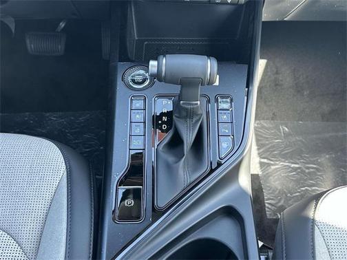 2025 Kia Niro SX