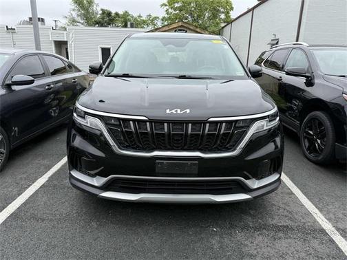 2022 Kia Carnival LXS