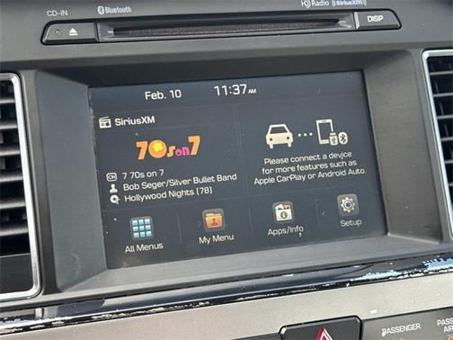 2017 Hyundai SONATA Hybrid SE