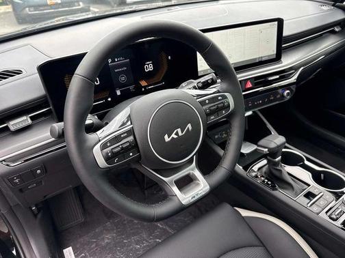 Aurora Black Pearl 2026 Kia K5 GT-Line AWD