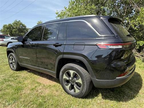 2024 Jeep Grand Cherokee 4xe Base