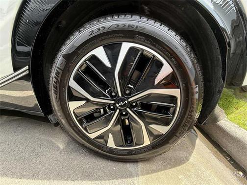 2022 Kia EV6 Wind