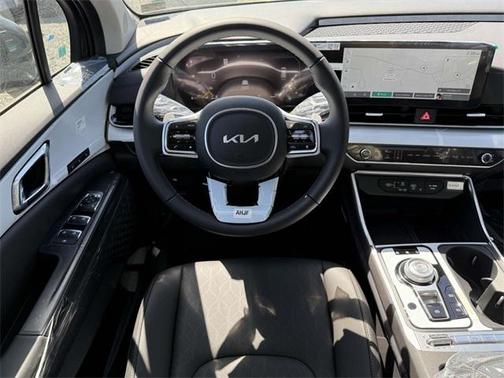 2025 Kia Carnival Hybrid SX