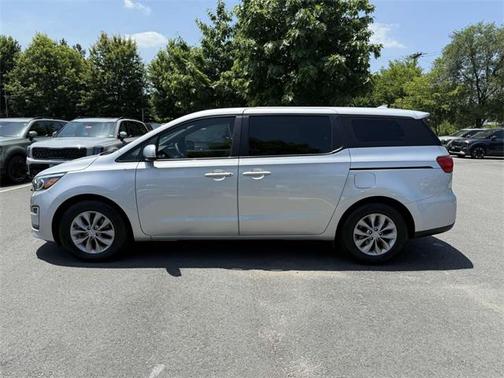 2020 Kia Sedona L