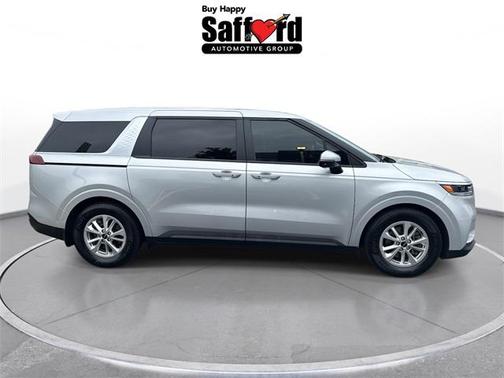 2022 Kia Carnival LXS