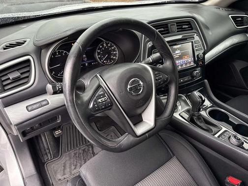 2017 Nissan Maxima 3.5 S