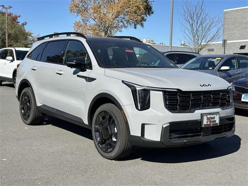 2025 Kia Sorento SX