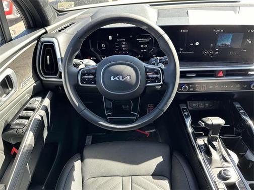 2025 Kia Sorento SX