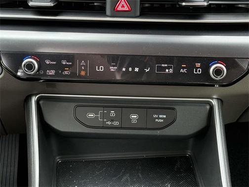 2025 Kia Carnival Hybrid LXS
