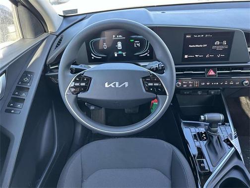 2025 Kia Niro LX