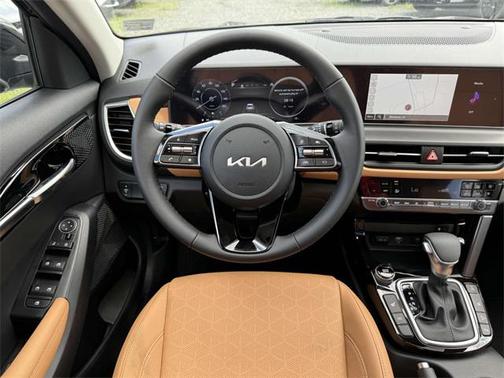 2025 Kia Seltos EX
