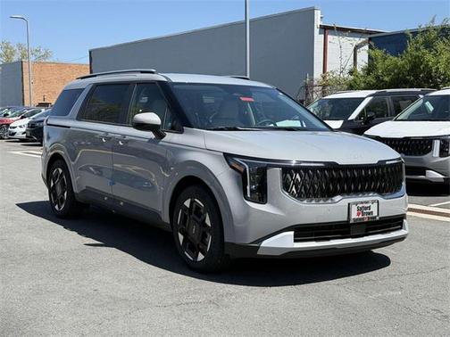2025 Kia Carnival EX