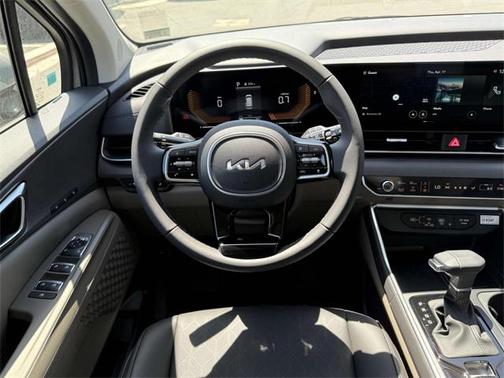 2025 Kia Carnival EX