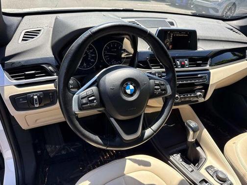 Alpine White 2017 BMW X1 xDrive 28i
