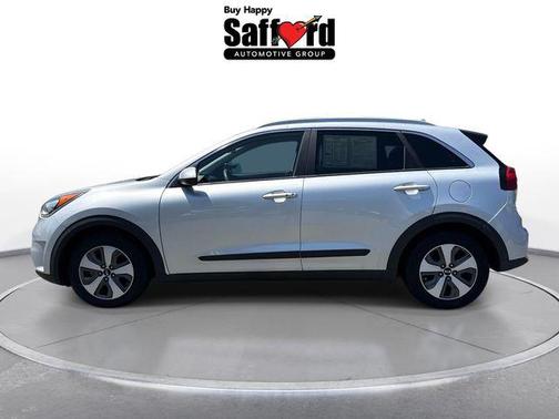 Silky Silver 2018 Kia Niro LX