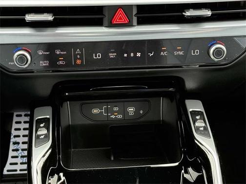 2025 Kia Sorento Hybrid SX Prestige