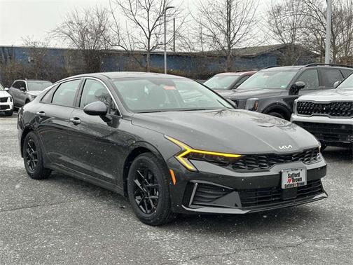 2025 Kia K5 LXS