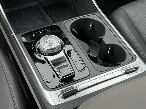 2025 Kia Carnival Hybrid SX