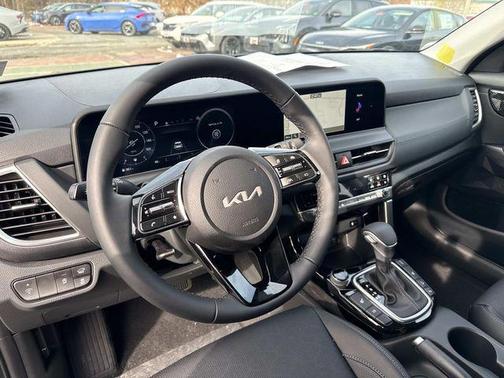 2026 Kia Seltos EX