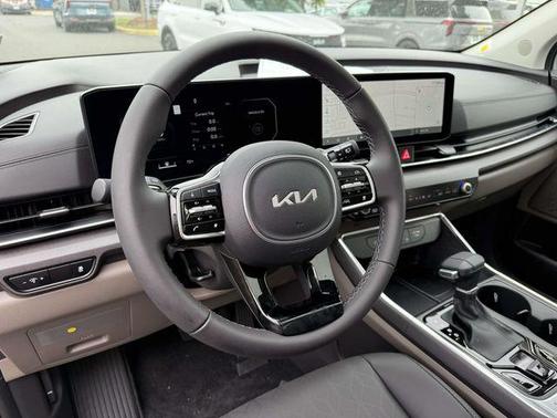 2026 Kia Carnival SX