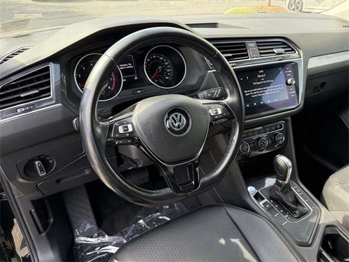 2019 Volkswagen Tiguan 2.0T SE