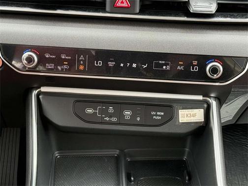 2025 Kia Carnival Hybrid EX