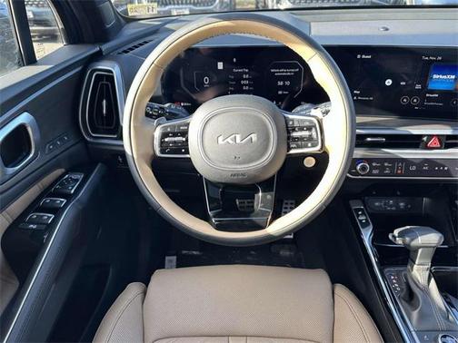 2025 Kia Sorento SX