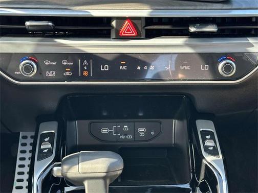 2025 Kia Sorento SX