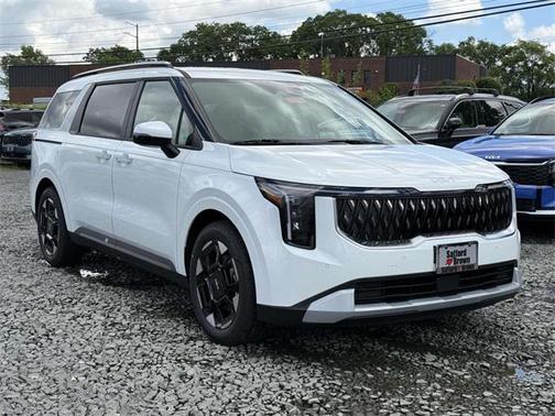 2025 Kia Carnival EX