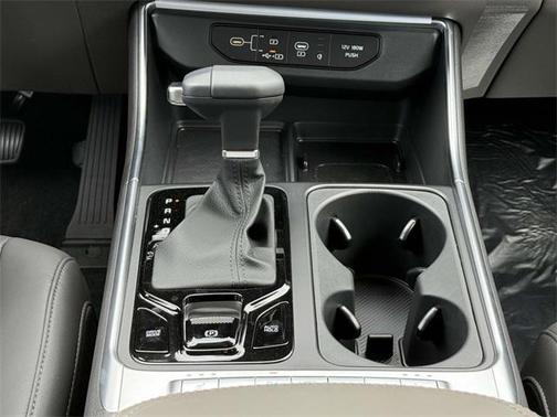 2025 Kia Carnival EX