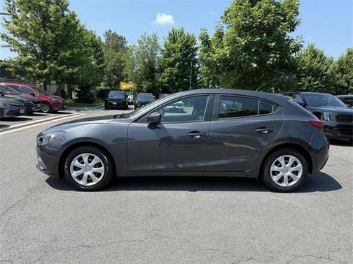 2016 Mazda Mazda3 i Sport