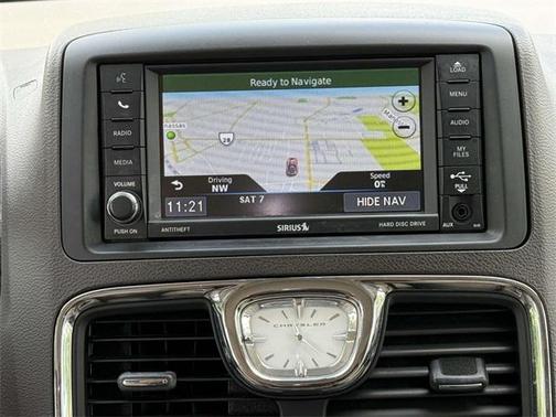 2016 Chrysler Town & Country Touring-L