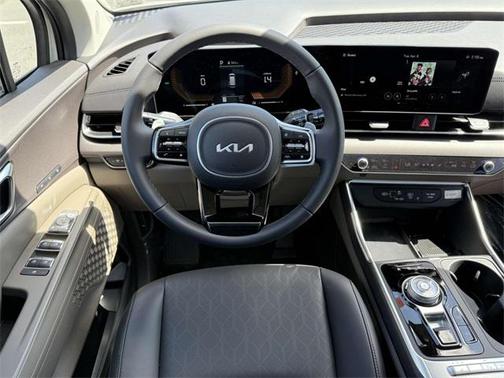 2025 Kia Carnival Hybrid EX