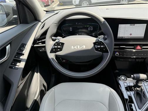 2025 Kia Niro EX