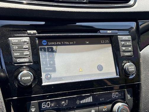 Magnetic Black 2017 Nissan Rogue Sport SL